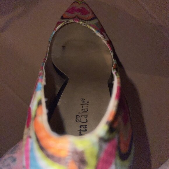 TORTA CALIENTE FOXY Colorful Pointed Heels - Picture 7 of 10